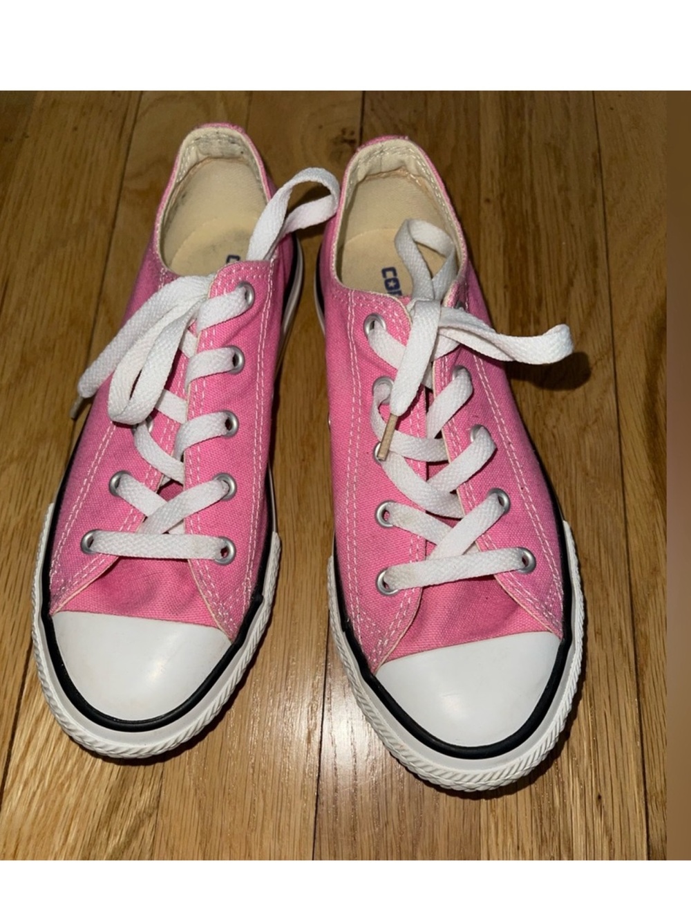 Preowned Chuck Taylor All Star
Lo Sneaker